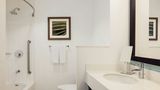 Courtyard by Marriott Kingston Jamaica Room
