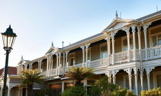 Princes Gate Hotel Exterior