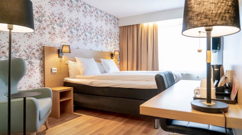 <b>First Hotel Dragonen Room</b>. Images powered by <a href="https://www.leonardoworldwide.com/" title="Leonardo Worldwide" target="_blank">Leonardo</a>.