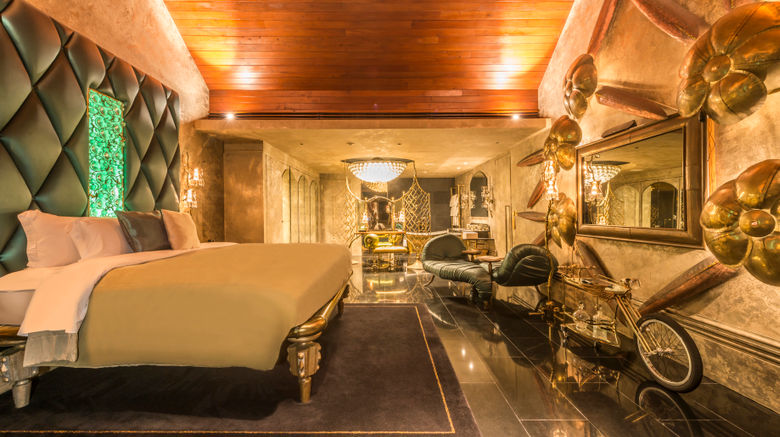 <b>Iniala Beach House Suite</b>. Images powered by <a href="https://www.leonardoworldwide.com/" title="Leonardo Worldwide" target="_blank">Leonardo</a>.