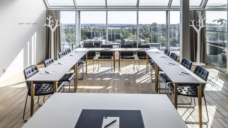 <b>Hotel Planetstaden Meeting</b>. Images powered by <a href="https://www.leonardoworldwide.com/" title="Leonardo Worldwide" target="_blank">Leonardo</a>.
