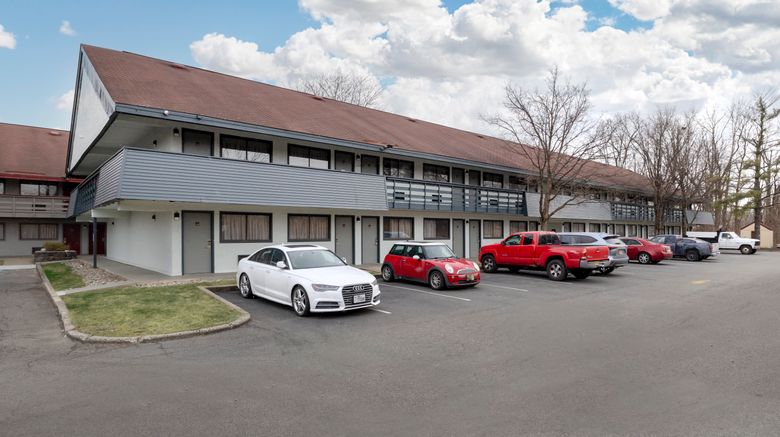 <b>Red Roof Inn Parsippany Exterior</b>. Images powered by <a href="https://www.leonardoworldwide.com/" title="Leonardo Worldwide" target="_blank">Leonardo</a>.