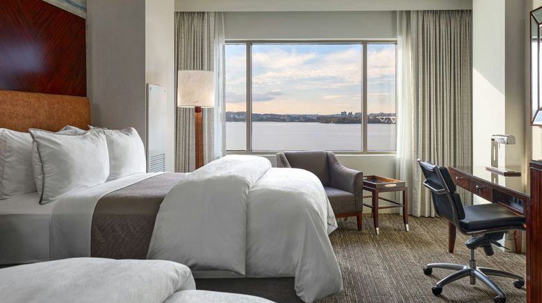 <b>The Westin Washington National Harbor Room</b>. Images powered by <a href="https://www.leonardoworldwide.com/" title="Leonardo Worldwide" target="_blank">Leonardo</a>.