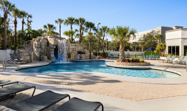 Crowne Plaza Orlando-Lake Buena Vista Exterior