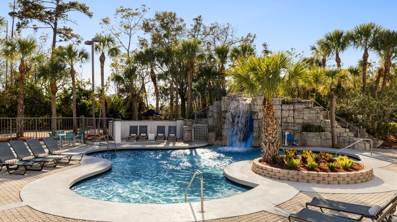 <b>Crowne Plaza Orlando-Lake Buena Vista Pool</b>. Images powered by <a href="https://www.leonardoworldwide.com/" title="Leonardo Worldwide" target="_blank">Leonardo</a>.