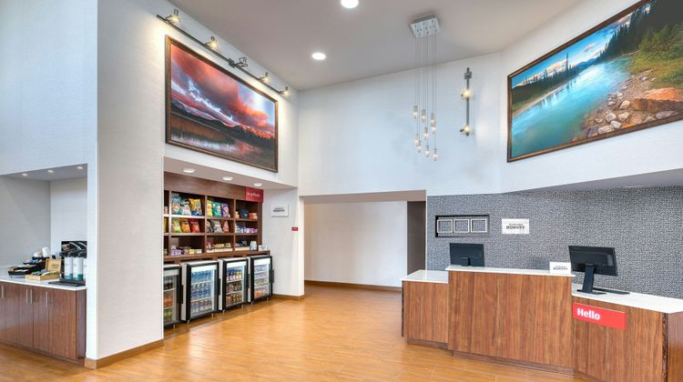 TownePlace Suites Red Deer Lobby