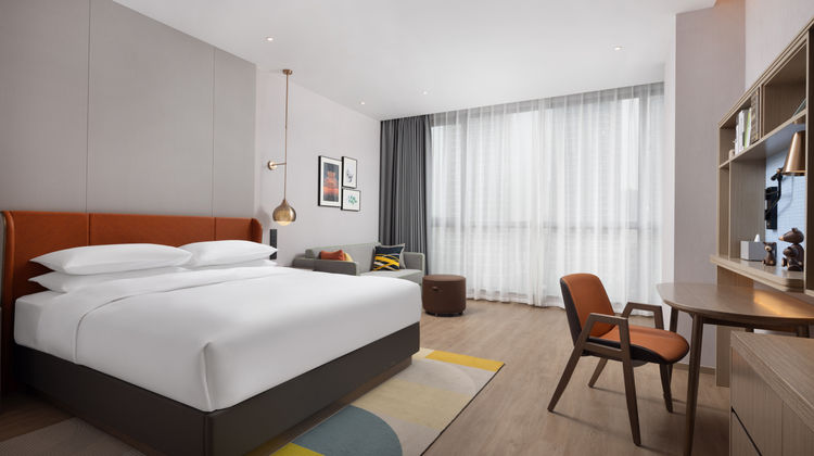 Home2 Suites by Hilton Taizhou Wenling Room