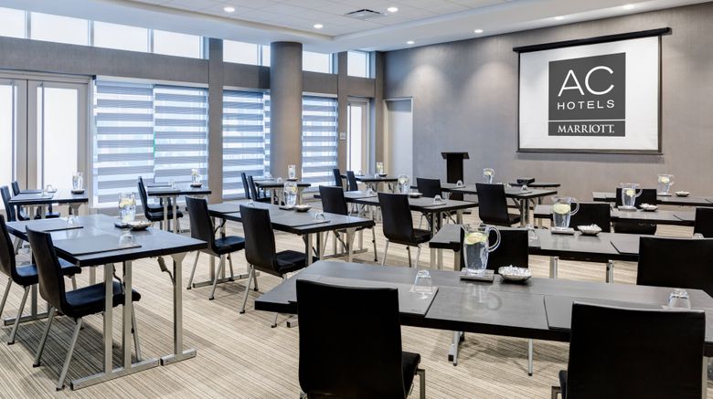 <b>AC Hotel Washington DC-National Harbor Meeting</b>. Images powered by <a href="https://www.leonardoworldwide.com/" title="Leonardo Worldwide" target="_blank">Leonardo</a>.