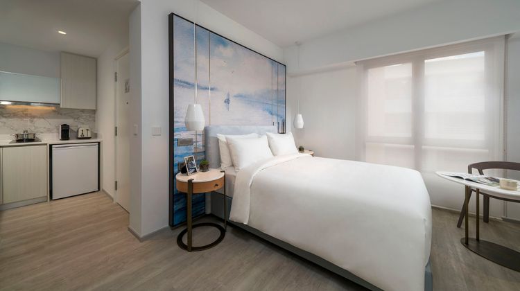 Lanson Place Winsland Serviced Residence Suite