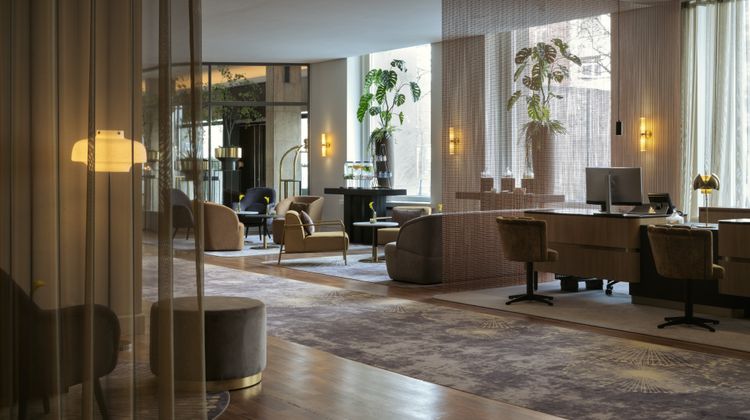 Mannheimer Hof-Leonardo Ltd. Ed. Lobby