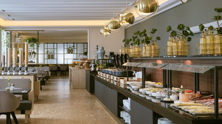 Mannheimer Hof-Leonardo Ltd. Ed. Restaurant