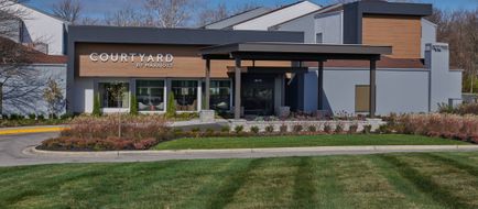 Courtyard Indianapolis Castleton Exterior