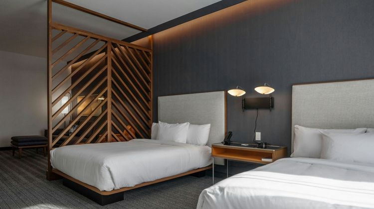 Courtyard Indianapolis Fishers Suite