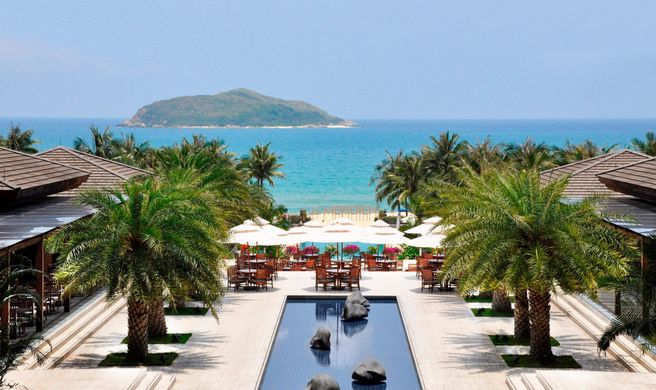 Le Meridien Shimei Bay Beach Resort Exterior