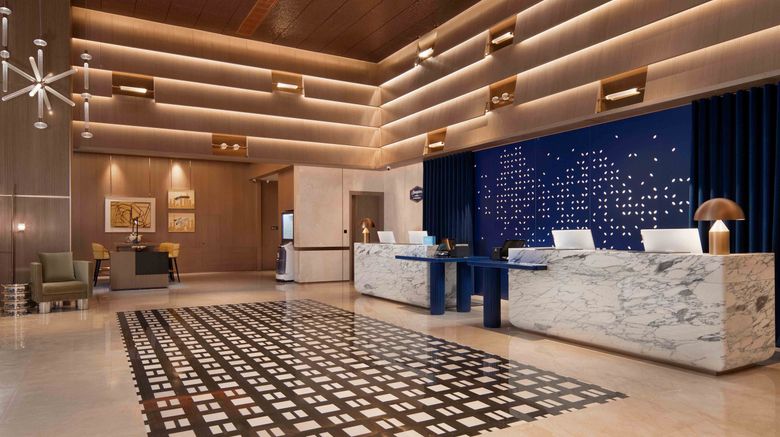 <b>Hampton CAN Xintang Railway Sta Lobby</b>. Images powered by <a href="https://www.leonardoworldwide.com/" title="Leonardo Worldwide" target="_blank">Leonardo</a>.