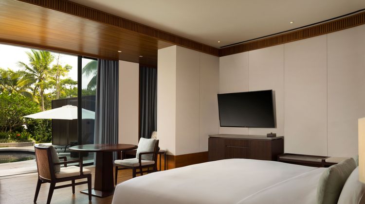 Le Meridien Shimei Bay Beach Resort Pool