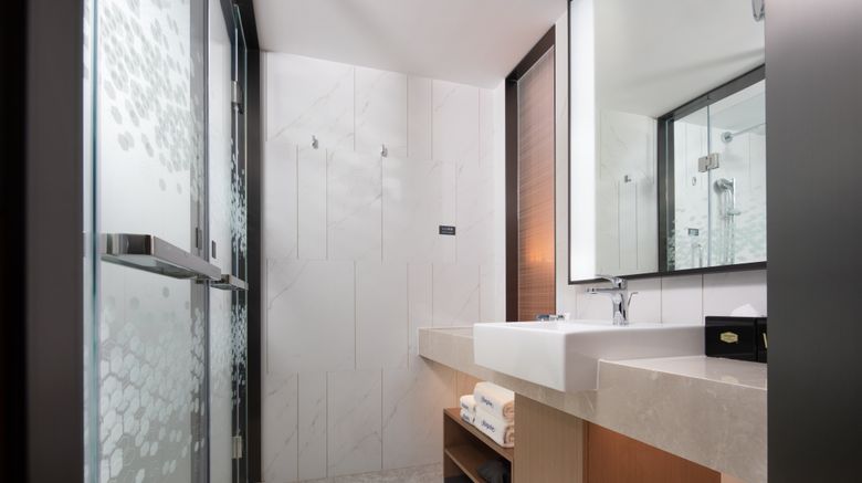 <b>Hampton Inn Changchun Cultural Square Room</b>. Images powered by <a href="https://www.leonardoworldwide.com/" title="Leonardo Worldwide" target="_blank">Leonardo</a>.