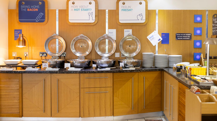 Holiday Inn Express Poole Restaurant