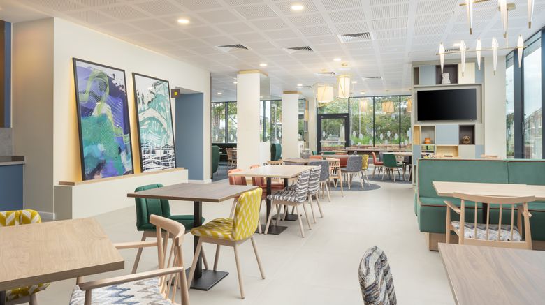 <b>Hampton by Hilton Nuneaton Lobby</b>. Images powered by <a href="https://www.leonardoworldwide.com/" title="Leonardo Worldwide" target="_blank">Leonardo</a>.