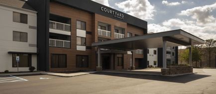 Courtyard Indianapolis Northwest Exterior