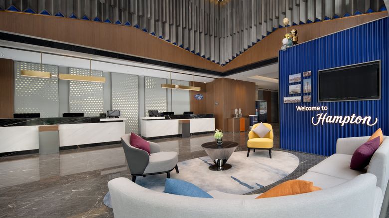 <b>Hampton Changsha Yuhua High-Speed Rlwy Lobby</b>. Images powered by <a href="https://www.leonardoworldwide.com/" title="Leonardo Worldwide" target="_blank">Leonardo</a>.