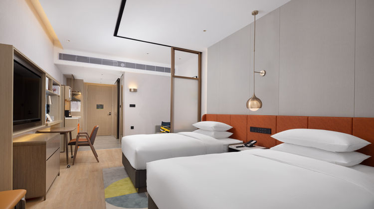Home2 Suites by Hilton Dongguan Shipai Room