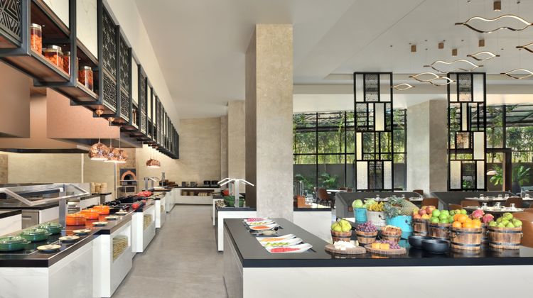 Courtyard by Marriott Nashik Restaurant