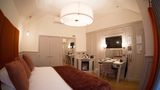 <b>Channels Hotel Room</b>. Images powered by <a href="https://www.leonardoworldwide.com/" title="Leonardo Worldwide" target="_blank">Leonardo</a>.
