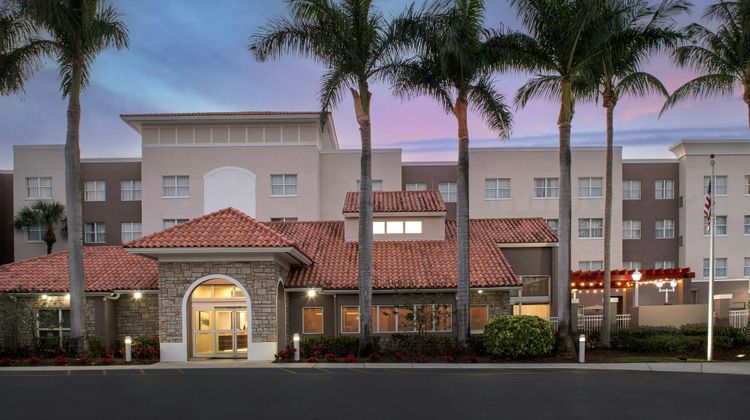 Residence Inn Fort Lauderdale Airport Exterior