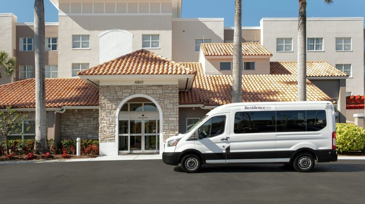 Residence Inn Fort Lauderdale Airport Exterior