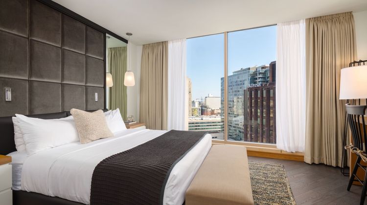The Windsor Suites Room