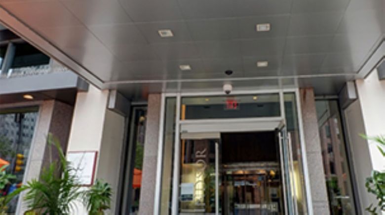 <b>The Windsor Suites Exterior</b>. Images powered by <a href="https://www.leonardoworldwide.com/" title="Leonardo Worldwide" target="_blank">Leonardo</a>.