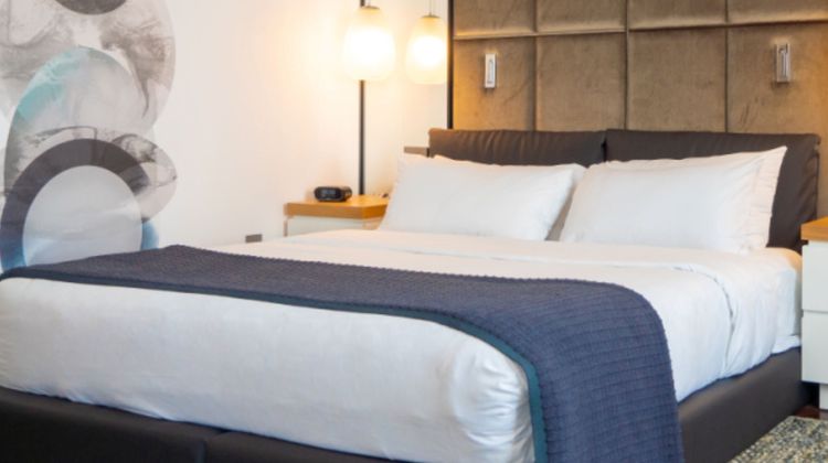 The Windsor Suites Room