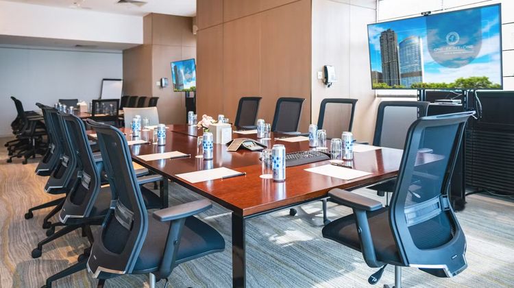 Oasis Aurum 181 Meeting