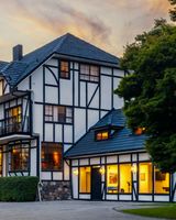 Hana Lodge