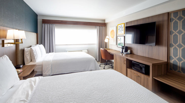 Holiday Inn Hinton Room
