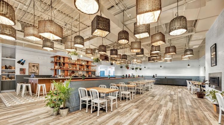 Delta Hotels Mount Pleasant Restaurant