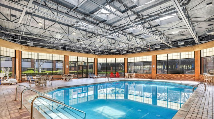 Delta Hotels Mount Pleasant Pool