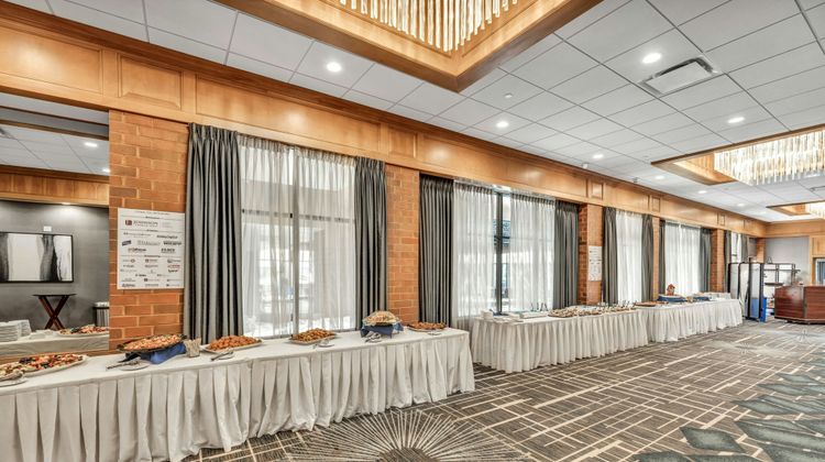 Delta Hotels Mount Pleasant Meeting