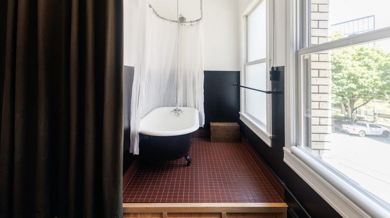 <b>The Clyde Hotel Room</b>. Images powered by <a href="https://www.leonardoworldwide.com/" title="Leonardo Worldwide" target="_blank">Leonardo</a>.