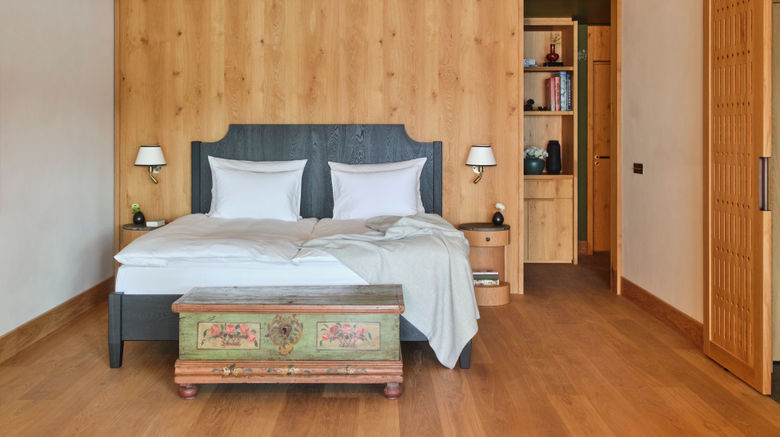 <b>Chiemgauhof Lakeside Retreat Suite</b>. Images powered by <a href="https://www.leonardoworldwide.com/" title="Leonardo Worldwide" target="_blank">Leonardo</a>.