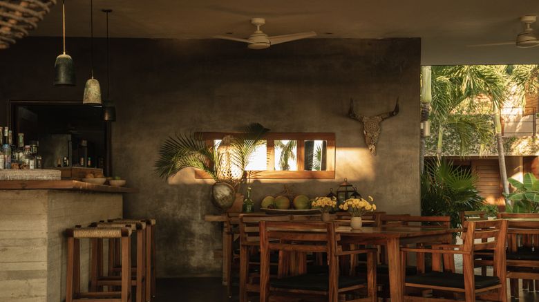 <b>Lo Sereno Casa de Playa Restaurant</b>. Images powered by <a href="https://www.leonardoworldwide.com/" title="Leonardo Worldwide" target="_blank">Leonardo</a>.