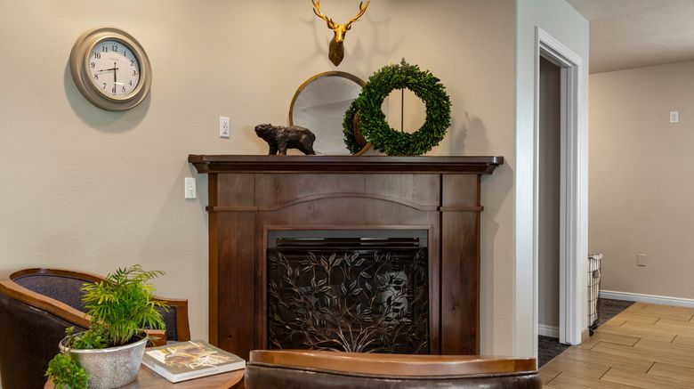 <b>WorldMark Midway Lobby</b>. Images powered by <a href="https://www.leonardoworldwide.com/" title="Leonardo Worldwide" target="_blank">Leonardo</a>.