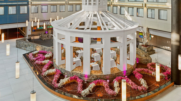 Armon Hotel & Conference Center Lobby