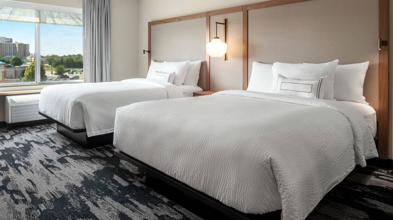 <b>Fairfield Inn & Suites Milwaukee West Room</b>. Images powered by <a href="https://www.leonardoworldwide.com/" title="Leonardo Worldwide" target="_blank">Leonardo</a>.