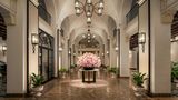 The Vinoy Resort & Golf Club, Autograph Lobby