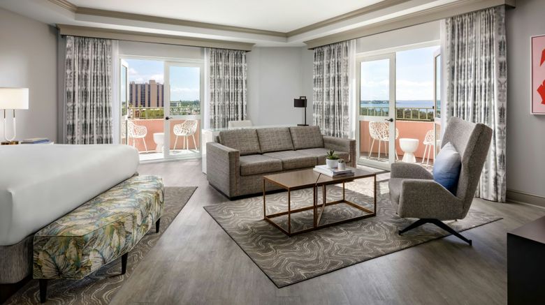 <b>The Vinoy Resort & Golf Club, Autograph Suite</b>. Images powered by <a href="https://www.leonardoworldwide.com/" title="Leonardo Worldwide" target="_blank">Leonardo</a>.