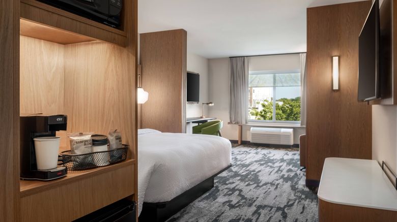 <b>Fairfield Inn & Suites Milwaukee West Suite</b>. Images powered by <a href="https://www.leonardoworldwide.com/" title="Leonardo Worldwide" target="_blank">Leonardo</a>.