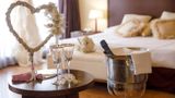 Gran Hotel Ciudad de Barbastro Room