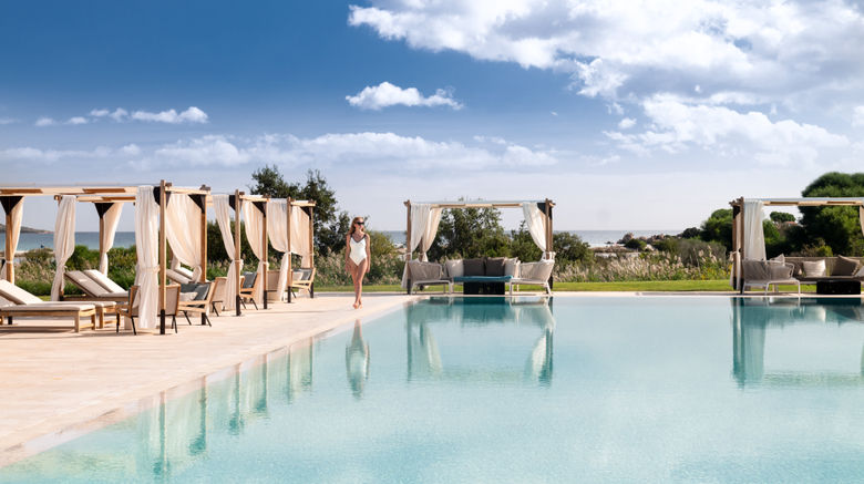 <b>Baglioni Resort Sardinia Pool</b>. Images powered by <a href="https://www.leonardoworldwide.com/" title="Leonardo Worldwide" target="_blank">Leonardo</a>.